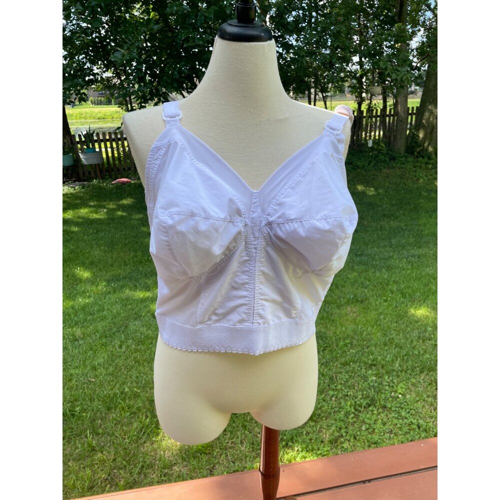 Exquisite Form White Wireless Full Coverage Bra 48DD